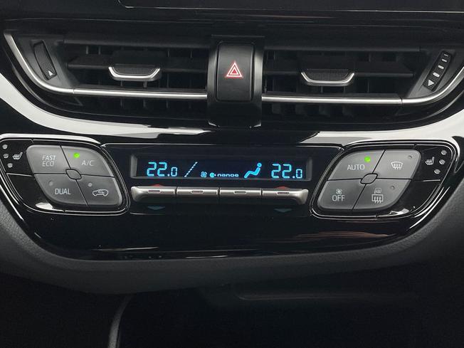 TOYOTA C-Hr Photo 46