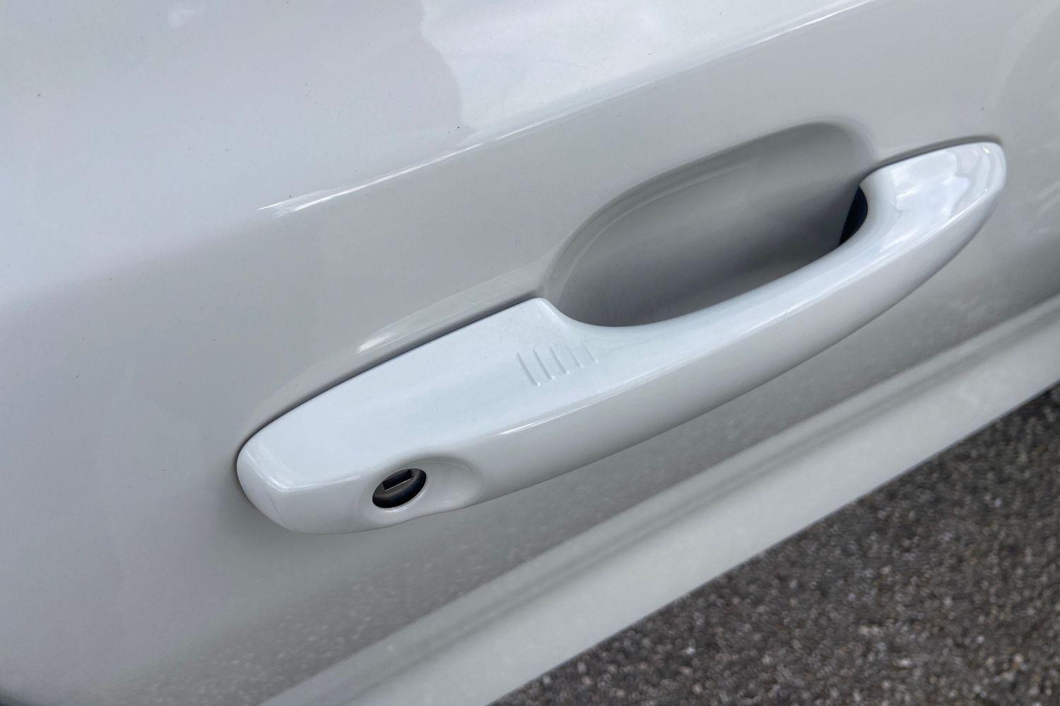 Ford FOCUS Photo 28