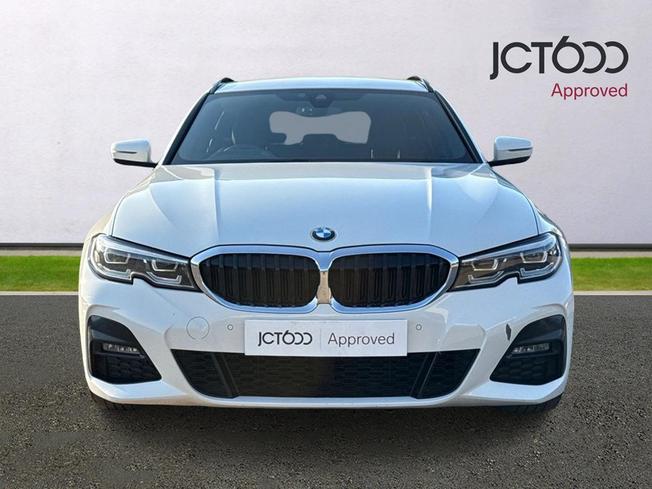BMW 3 Series Photo 8