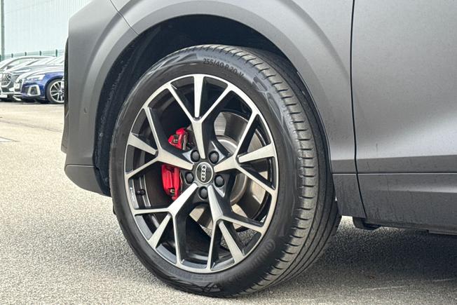 Audi Q3 Photo 24