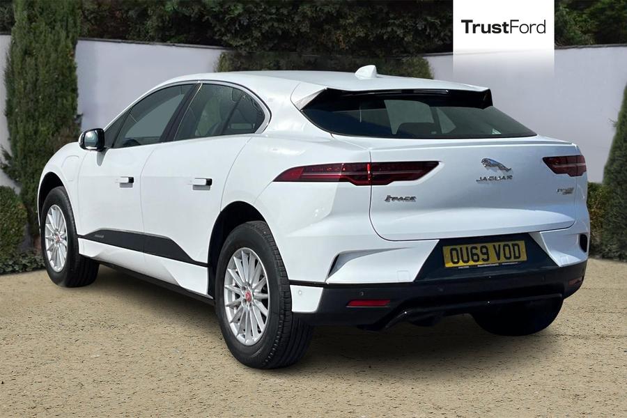 Jaguar I-PACE Photo autoimg-c2f3313ea1dd1110789dee2eabc6033f77a0746c.jpg