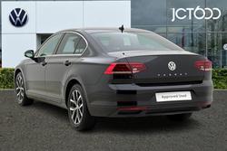 Volkswagen Passat Photo 3