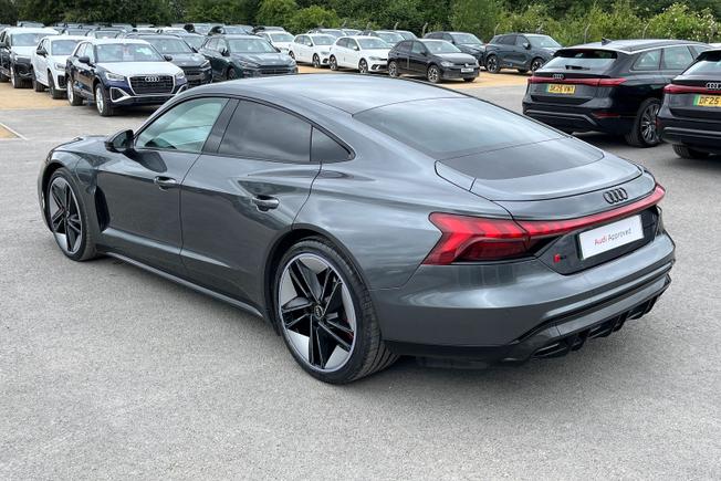 AUDI Rs E-Tron Gt Photo 23