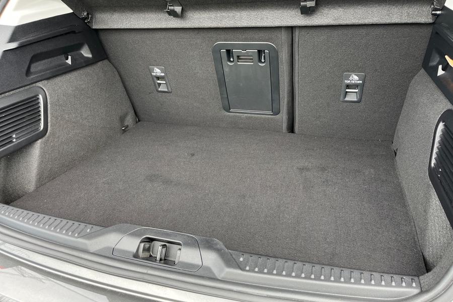Ford Focus Photo autoimg-c3060fdc85bdf65872e5ac215827798c90d40eae.jpg