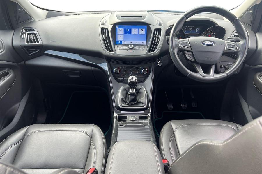 Ford KUGA Photo autoimg-c30a4ffbd5230bd4672b848fd1d4c973a067a25c.jpg