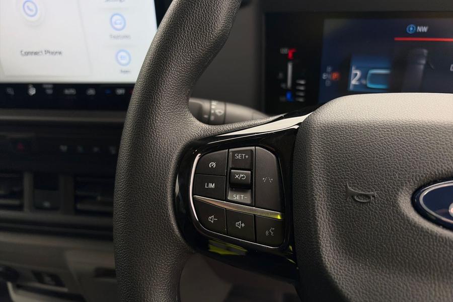 Ford TRANSIT CUSTOM Photo autoimg-c30cadc5e4b17c1c7c3e3dbb5403f73154beee37.jpg