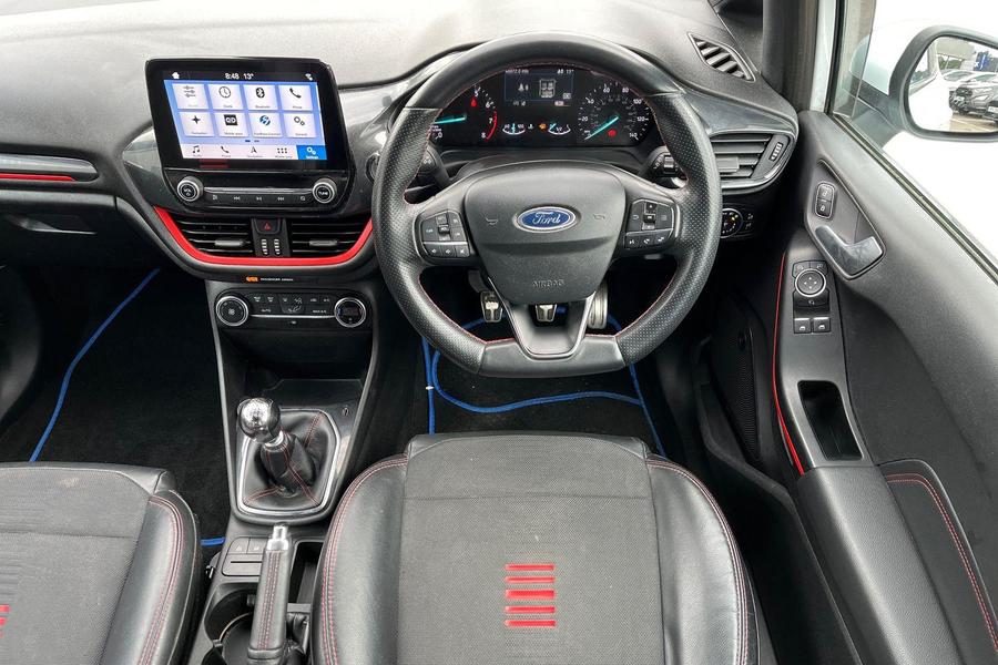 Ford Fiesta Photo autoimg-c3121ed6cf41cff23511bc2d57e82bfbad578d15.jpg