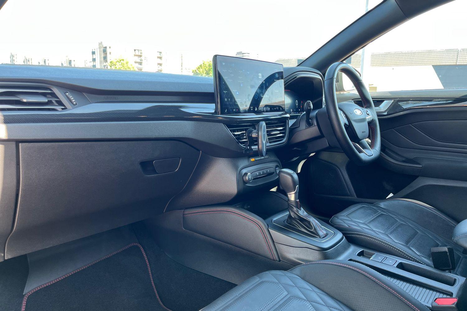 Ford Focus Photo 17