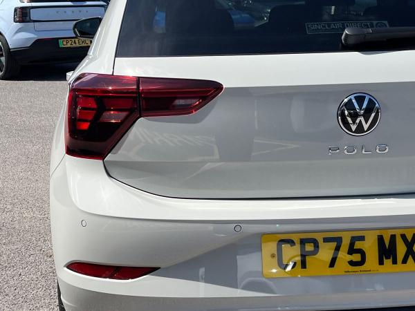 Volkswagen Polo Photo autoimg-c312af40f44f8f72ba963543cebee38e713bfc55.jpg