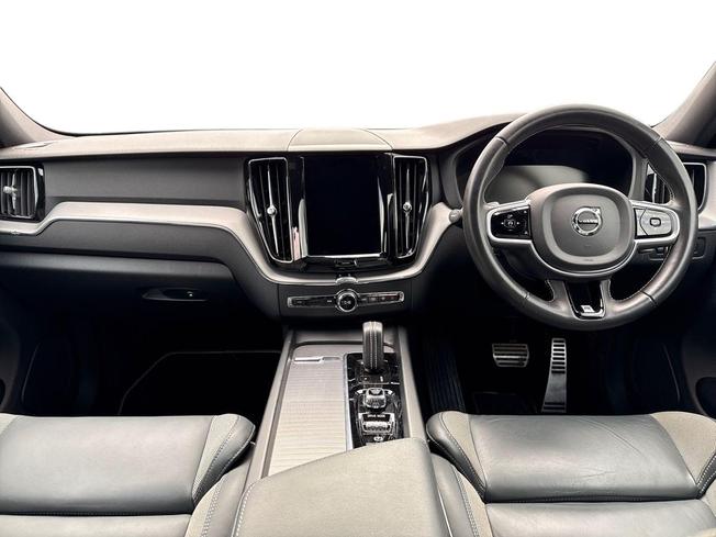 VOLVO XC60 Photo 10