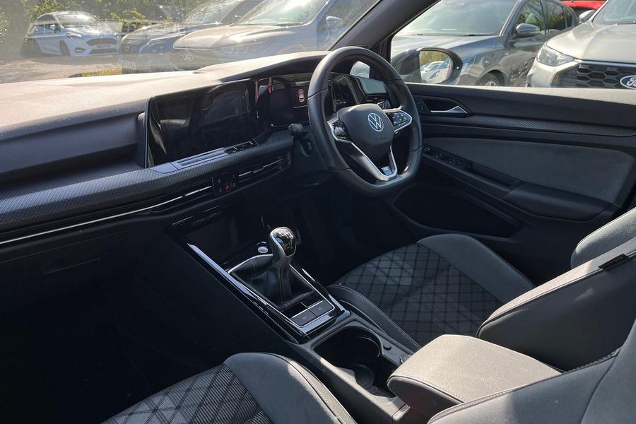Volkswagen Golf Photo autoimg-c3198f86fc1a05377536031255d0d59ac9dde7c3.jpg