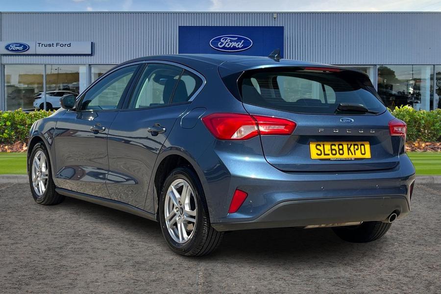 Ford Focus Photo autoimg-c31a53affcc37382b993958b590c89111fffed2f.jpg