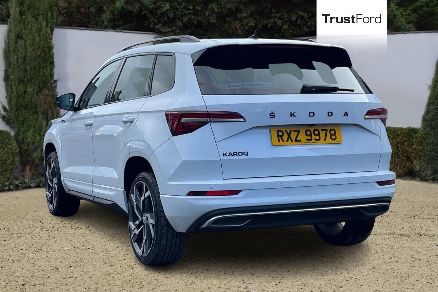 Skoda KAROQ Photo 1
