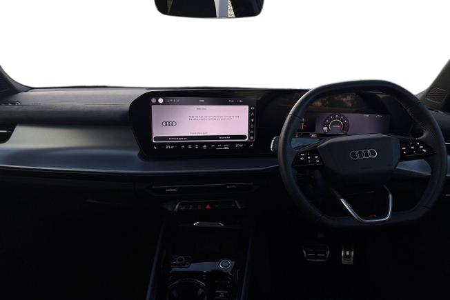 AUDI Q3 Photo 10