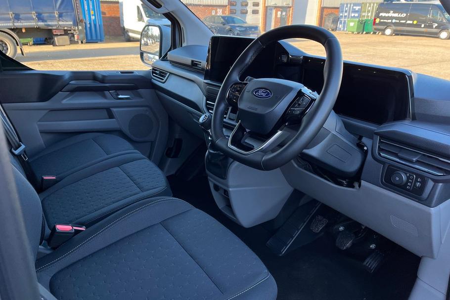 Used Ford TRANSIT CUSTOM 14