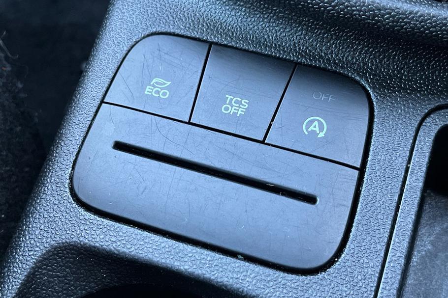 Used Ford FIESTA FL19VUX 29