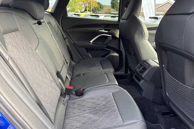 AUDI Q5 Photo 45