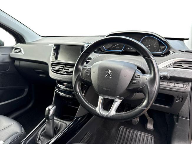PEUGEOT 2008 Photo 6