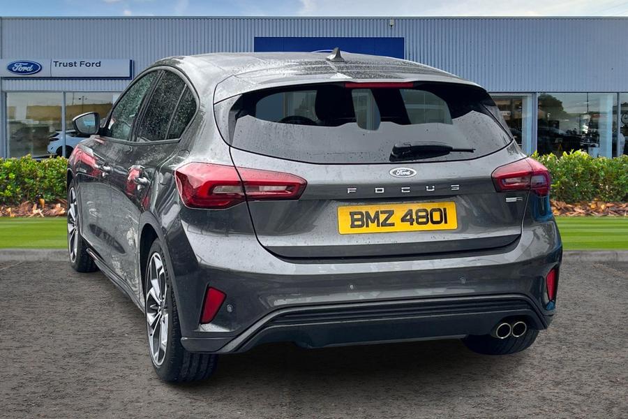 Ford FOCUS Photo autoimg-c32ca1f8a9bf6906006377992406755e2f7747f1.jpg
