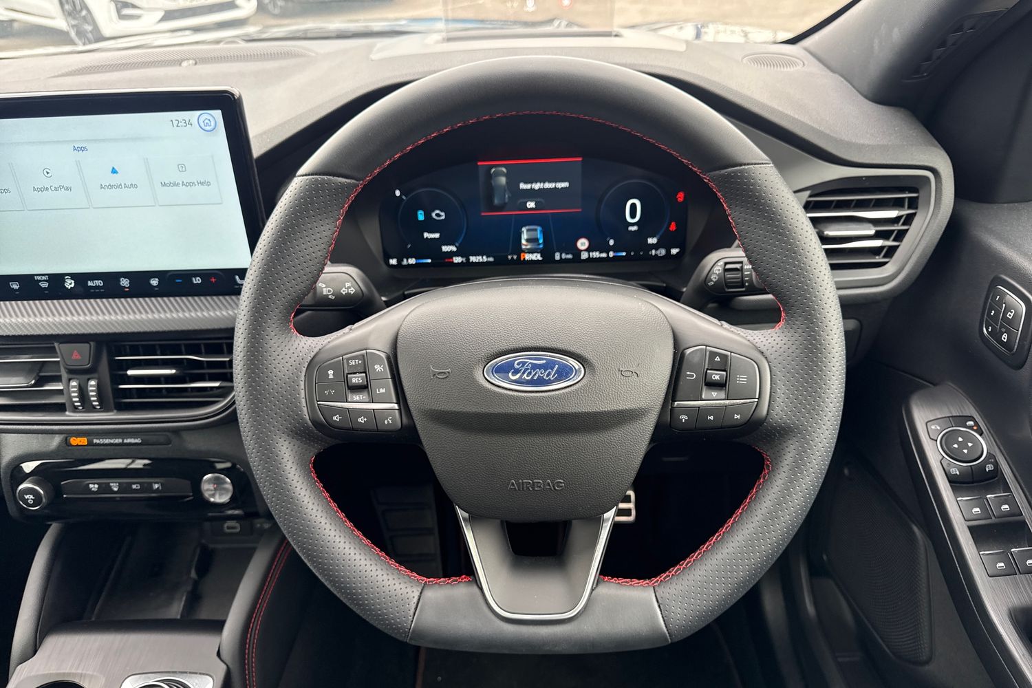 Ford KUGA Photo 11