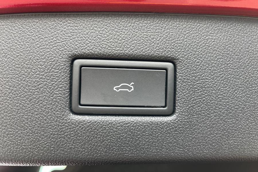 Ford CAPRI Photo autoimg-c33815b83d3d08529539aeccc5a9d0b00a3e09e7.jpg