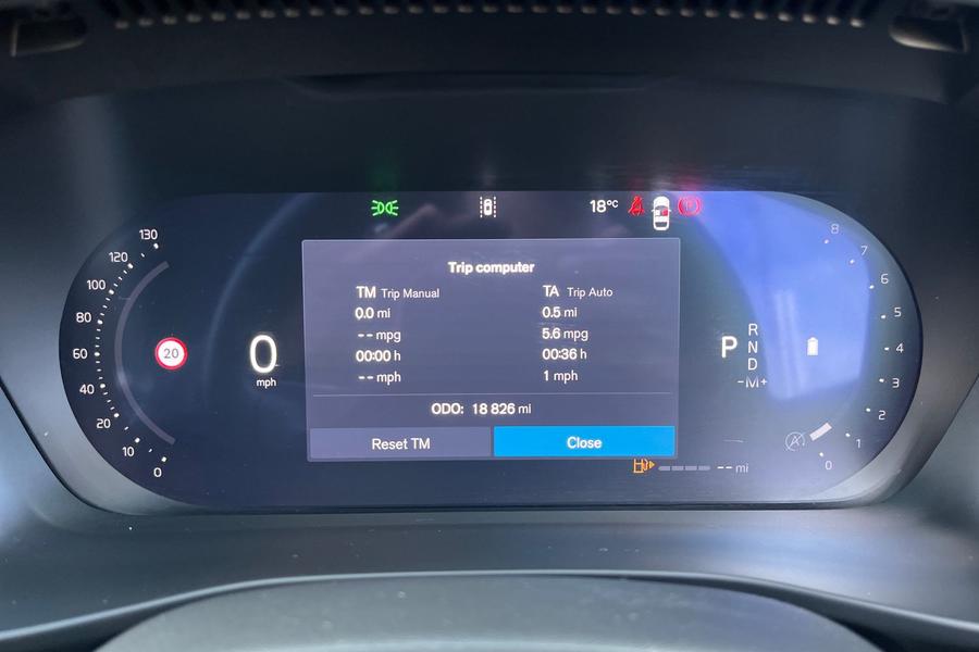 Volvo XC40 Photo autoimg-c338580ea978bce3d15fe3cc3a49c0aeb8920cdd.jpg