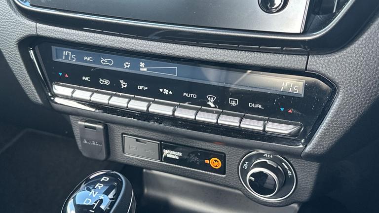 Used Isuzu D-Max WG25NDO 12