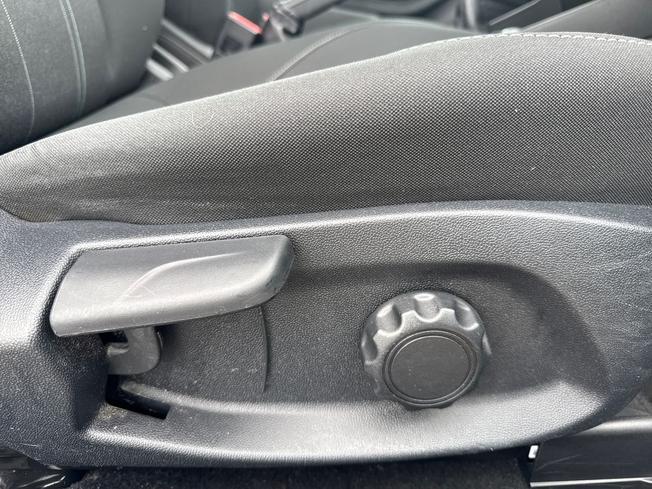 FORD Fiesta Photo 24