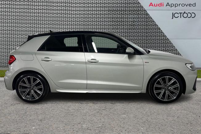 Audi A1 Photo 4