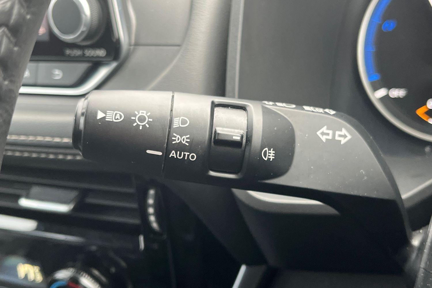 Nissan X-TRAIL Photo 13