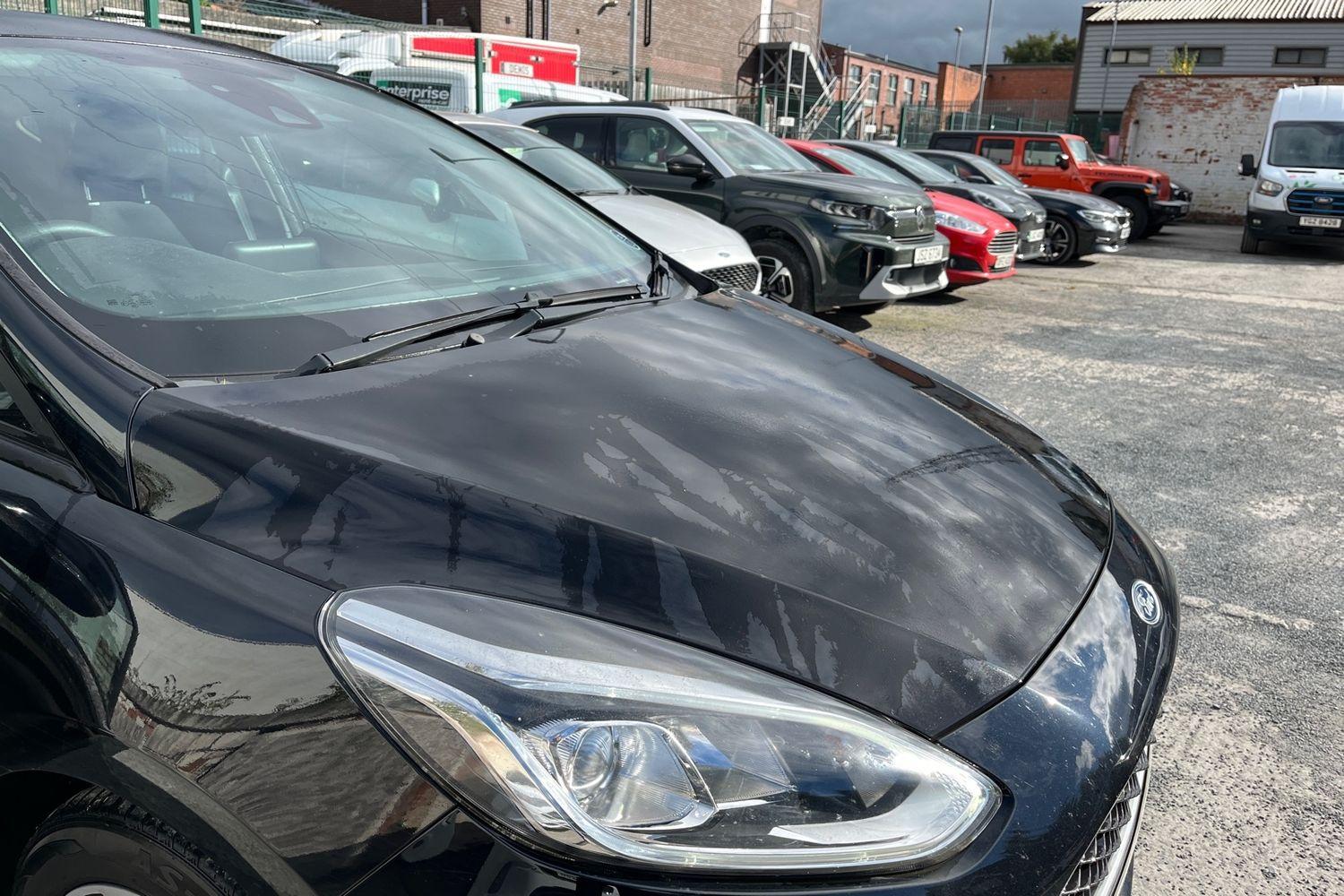 Ford FIESTA Photo 22