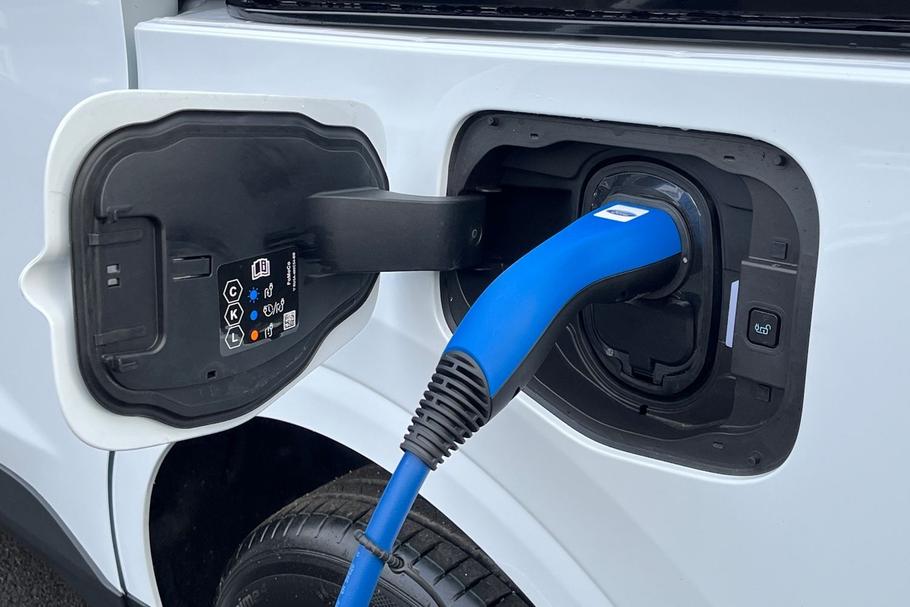 Used FORD E-TRANSIT COURIER YO75HFT 34