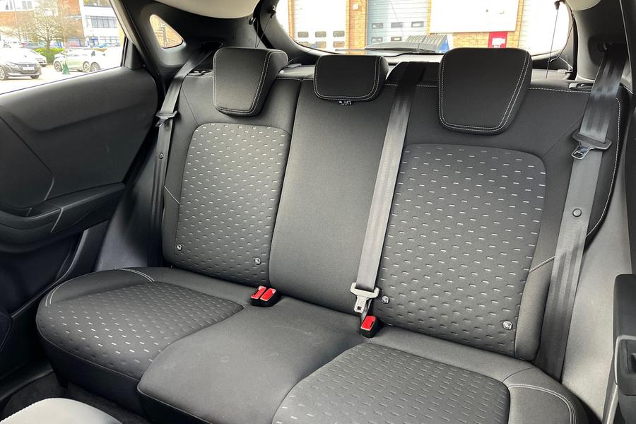 Ford PUMA Photo autoimg-c34125add0d6d6c45f02ddb001c416389b99c006.jpg