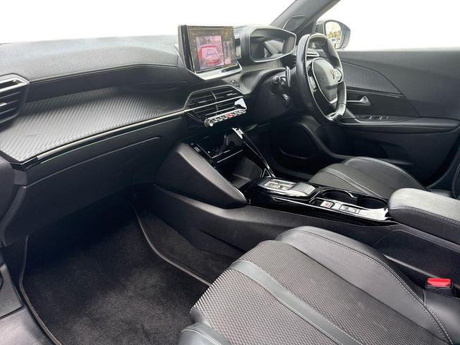 PEUGEOT 2008 Photo 2