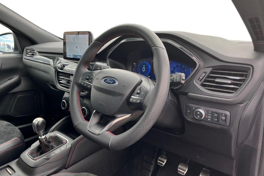 Ford Kuga Photo autoimg-c345d56f94f9de046ec2d954dfc0c557905b2270.jpg