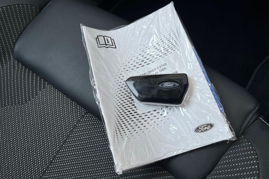 Ford EXPLORER Photo autoimg-c346a1b7354e54bb646c9f764a3111acaa7d7d01.jpg