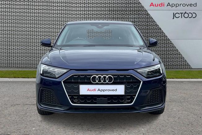 AUDI A1 Photo 8