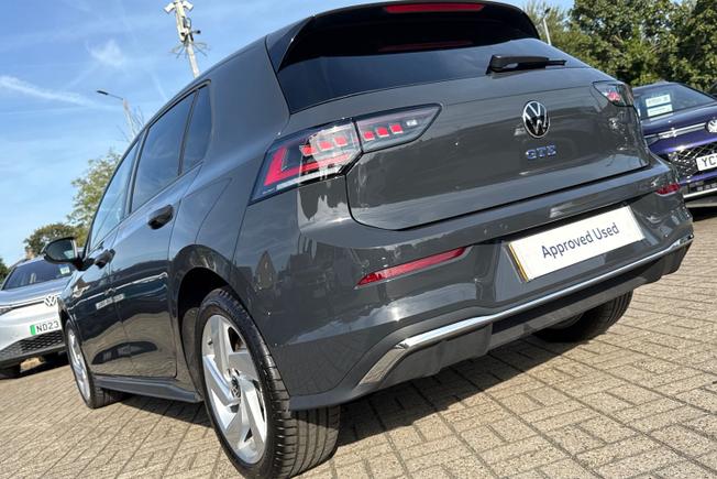 Volkswagen Golf Photo 40