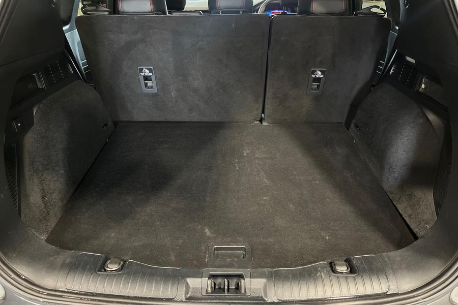 Ford KUGA Photo autoimg-c34b99ef03463b22dee210414f85cea460557b88.jpg