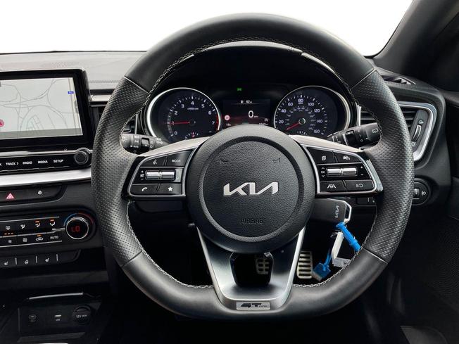 KIA Xceed Photo 11