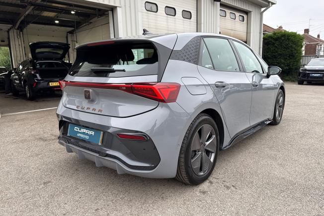 CUPRA Born Photo 22