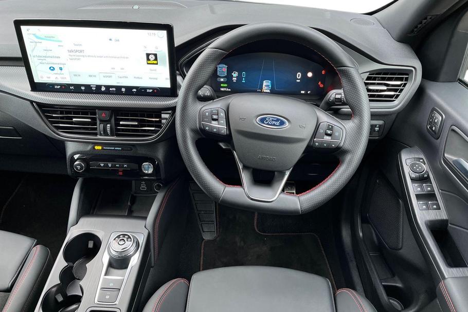 Used Ford KUGA SV25VKT 11