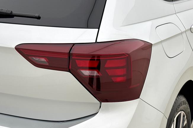 VOLKSWAGEN Polo Photo 18