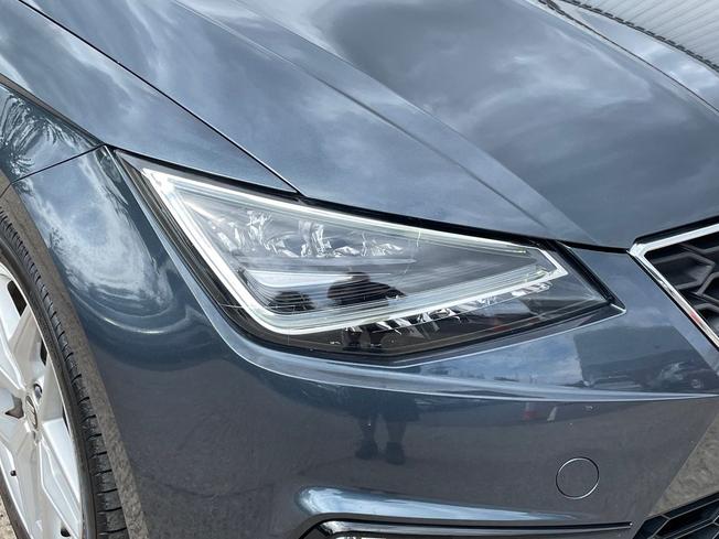 SEAT Ibiza Photo 19