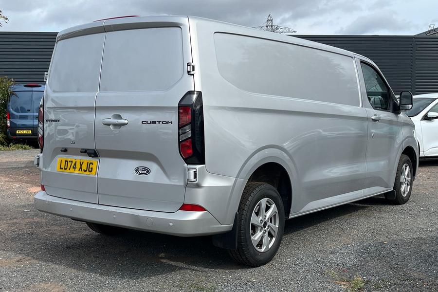 Ford TRANSIT CUSTOM Photo autoimg-c3538747cb865e4a14485ce0a518007a3707d65b.jpg