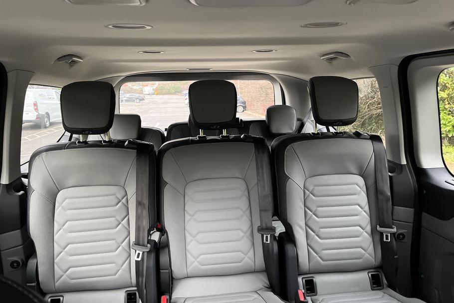 Used Ford E-TOURNEO CUSTOM 37