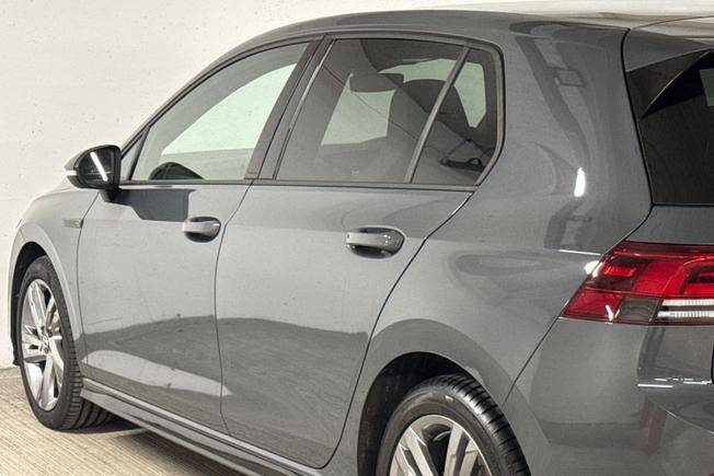 VOLKSWAGEN Golf Photo 26