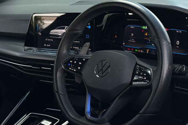 Volkswagen Golf Photo 39