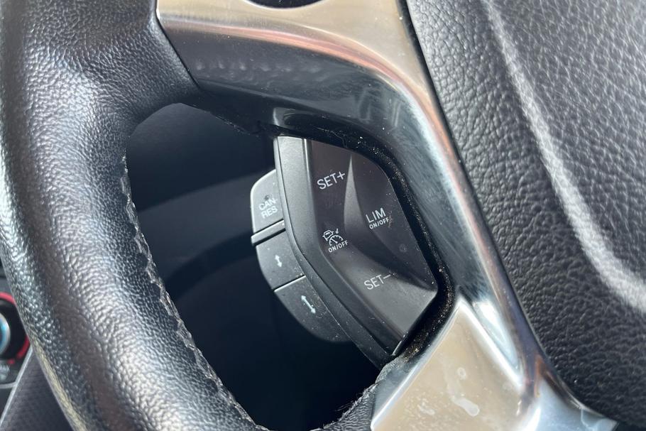 Used Ford TRANSIT CONNECT EO24UJX 19