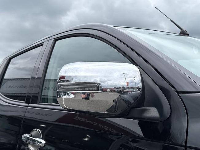 MITSUBISHI L200 Photo 20